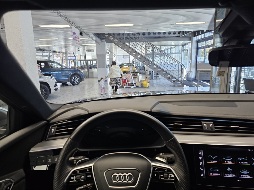 Audi e-tron – Foto 28
