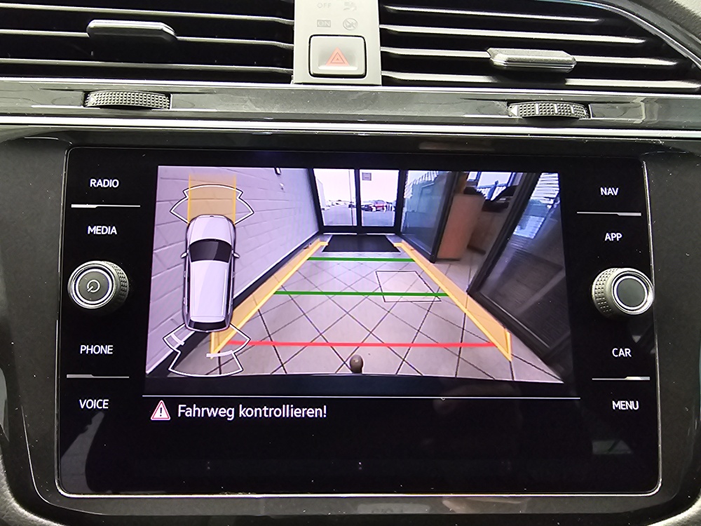 VW Tiguan – Foto 17
