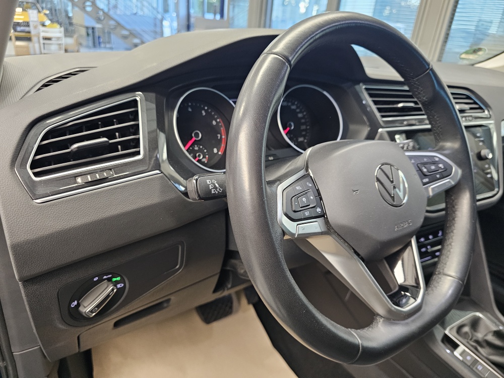 VW Tiguan – Foto 22