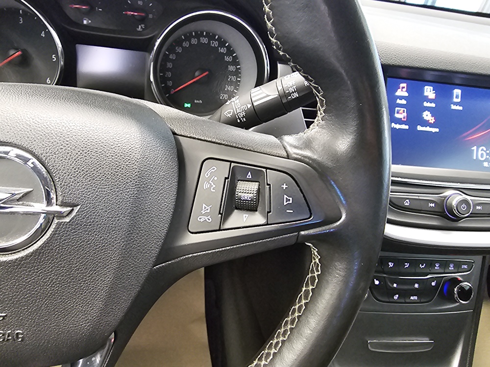 Opel Astra Caravan – Foto 15