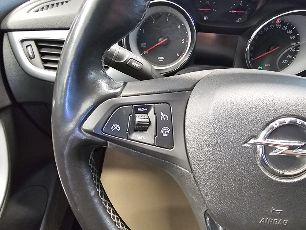 Opel Astra Caravan – Foto 16