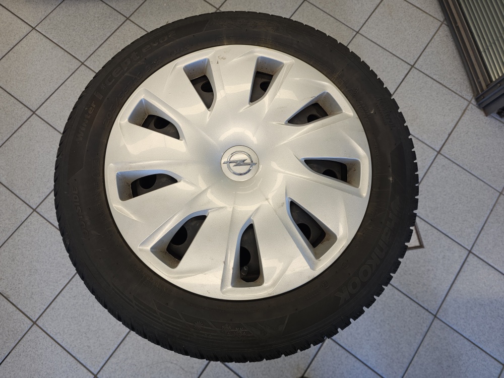 Opel Astra Caravan – Foto 4