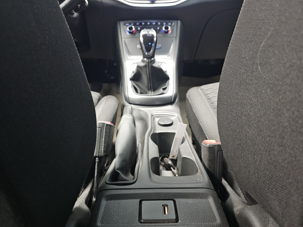 Opel Astra Caravan – Foto 7