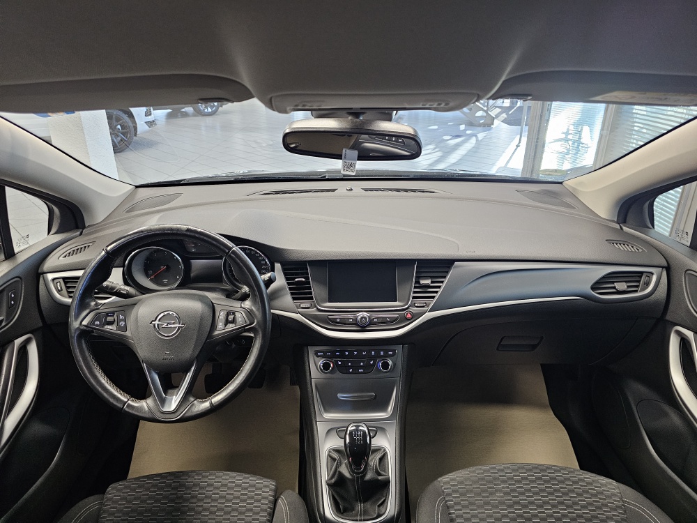 Opel Astra Caravan – Foto 8