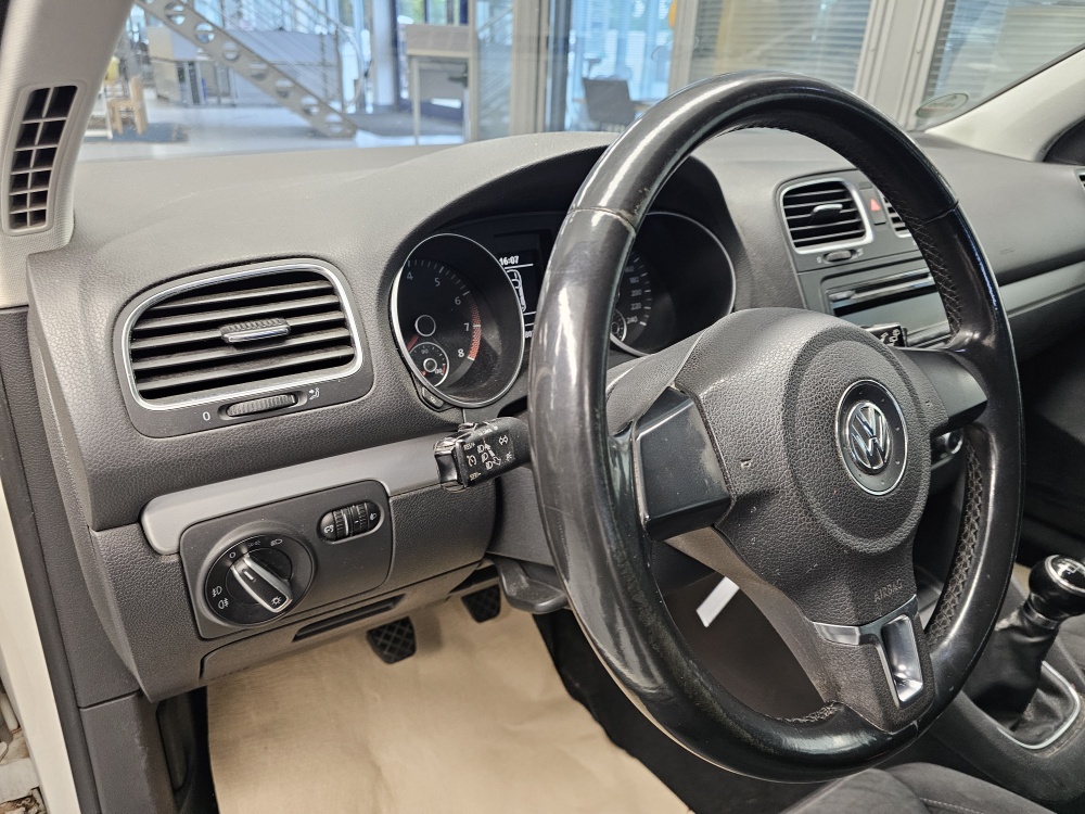 VW Golf – Foto 8