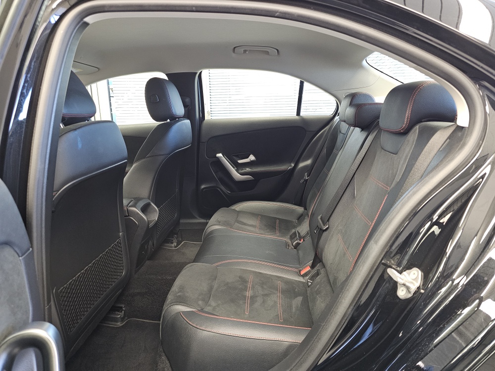 Mercedes-Benz A 180 – Foto 4