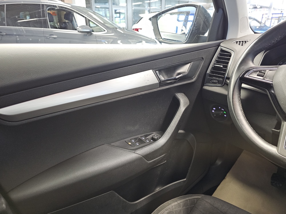 Skoda Karoq – Foto 15