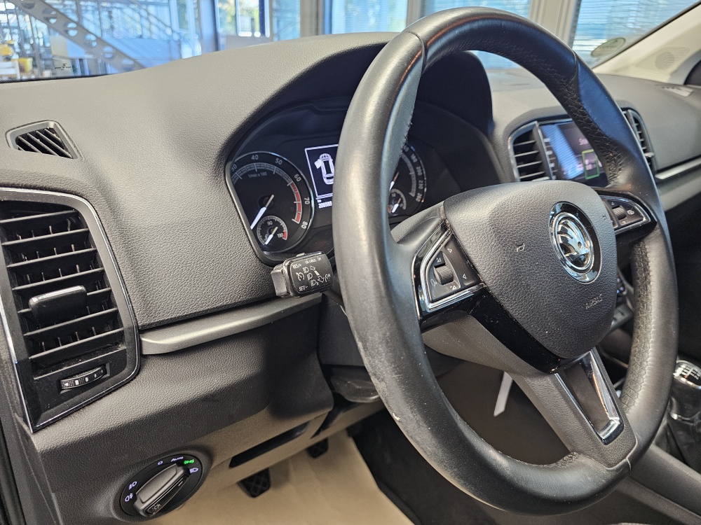 Skoda Karoq – Foto 17