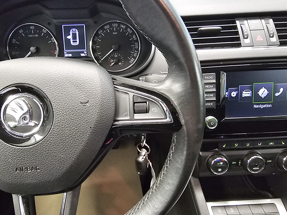 Skoda Octavia Combi – Foto 15