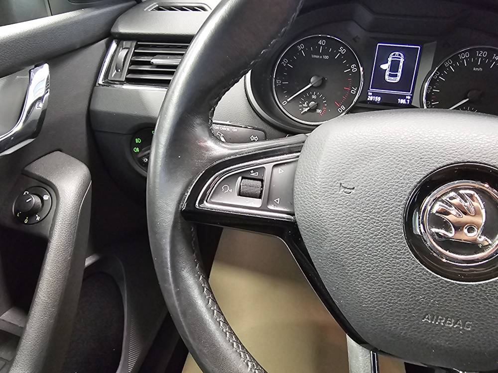 Skoda Octavia Combi – Foto 16