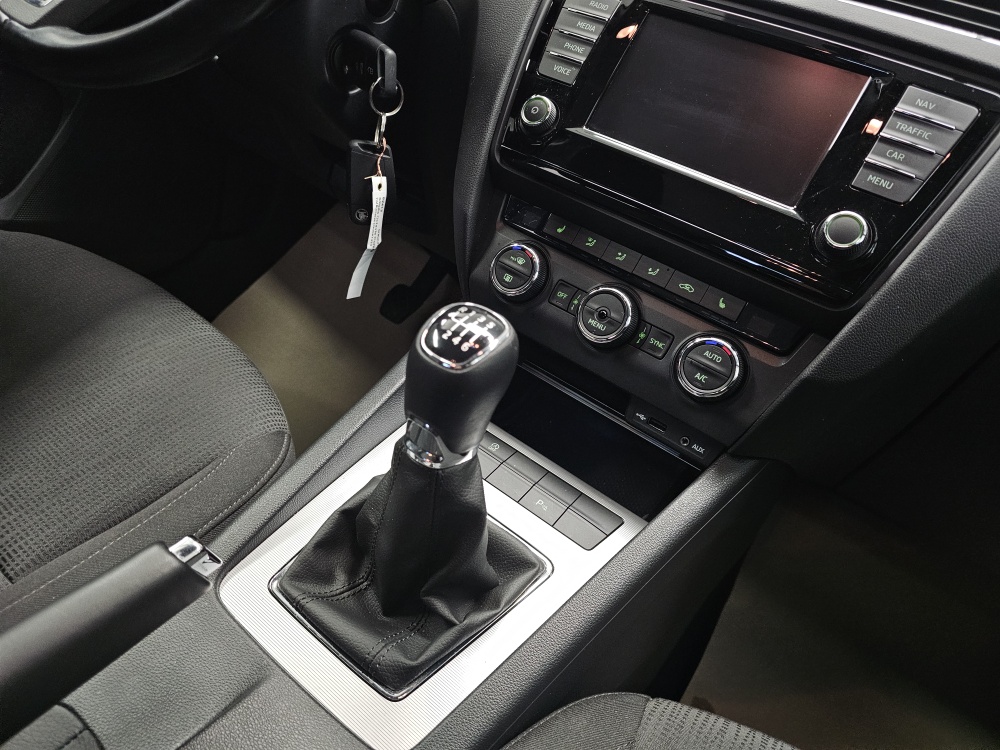Skoda Octavia Combi – Foto 8