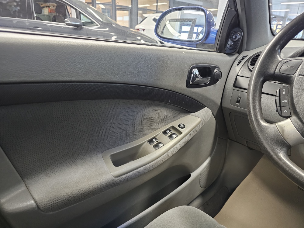 Chevrolet Nubira Kombi – Foto 11
