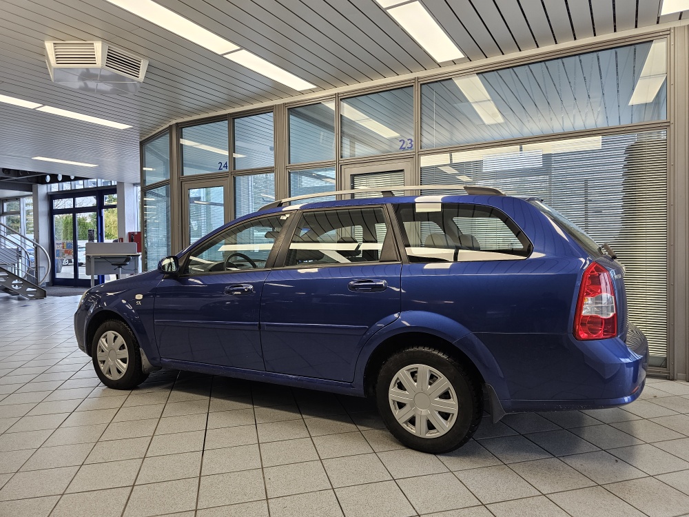 Chevrolet Nubira Kombi – Foto 16