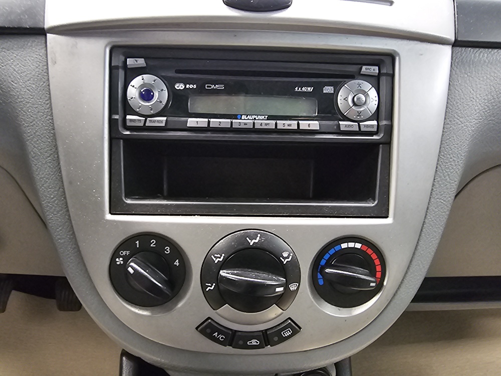 Chevrolet Nubira Kombi – Foto 9