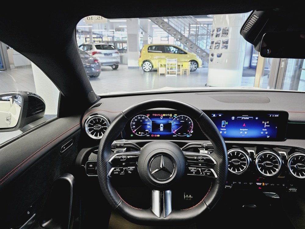 Mercedes-Benz CLA 250 Shooting Brake – Foto 12