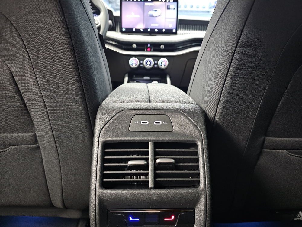 Skoda Superb Combi – Foto 8