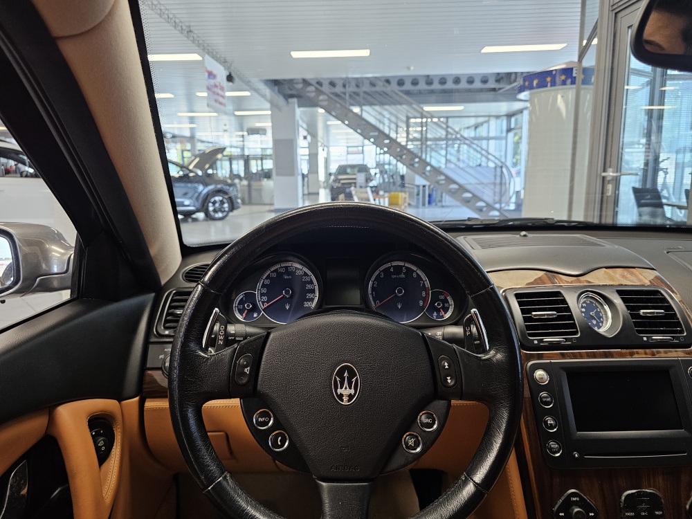 Maserati Quattroporte – Foto 13