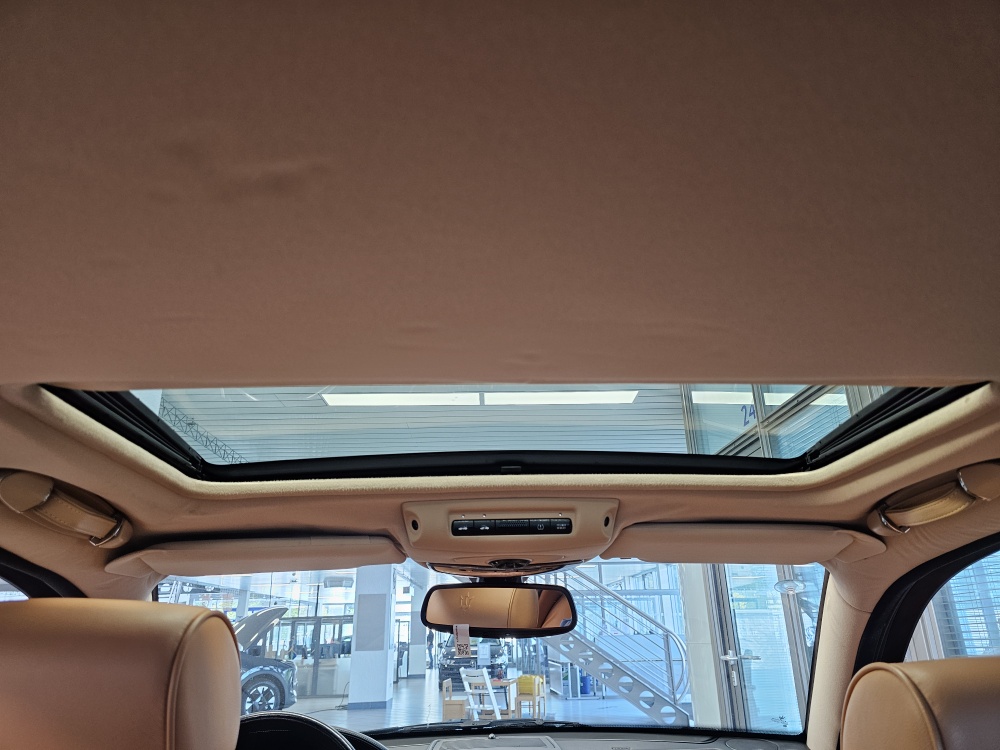 Maserati Quattroporte – Foto 6